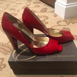Enzo Angiolini red pumps